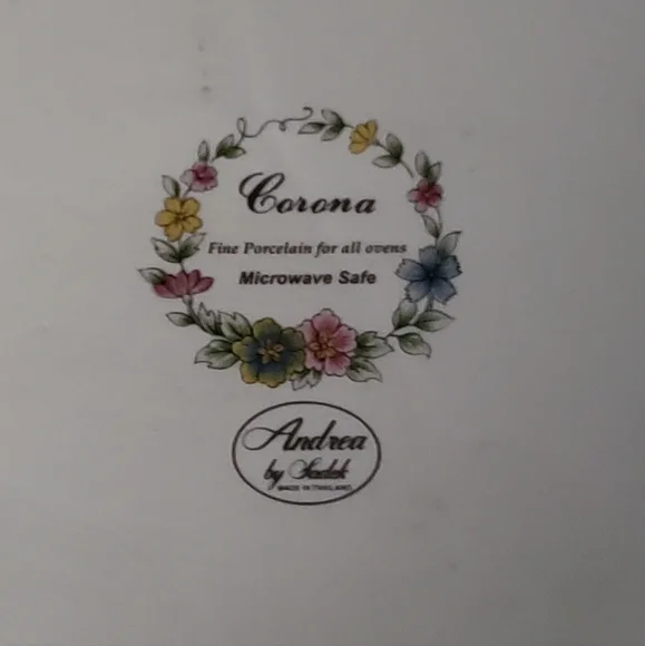 "Corona" Gold Trim 2Qt Casserole Dish Andrea by Sadek - Picture 8 of 15